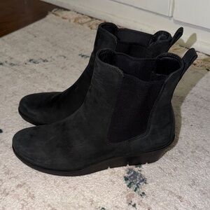 Ecco Women's Black Ankle Booties